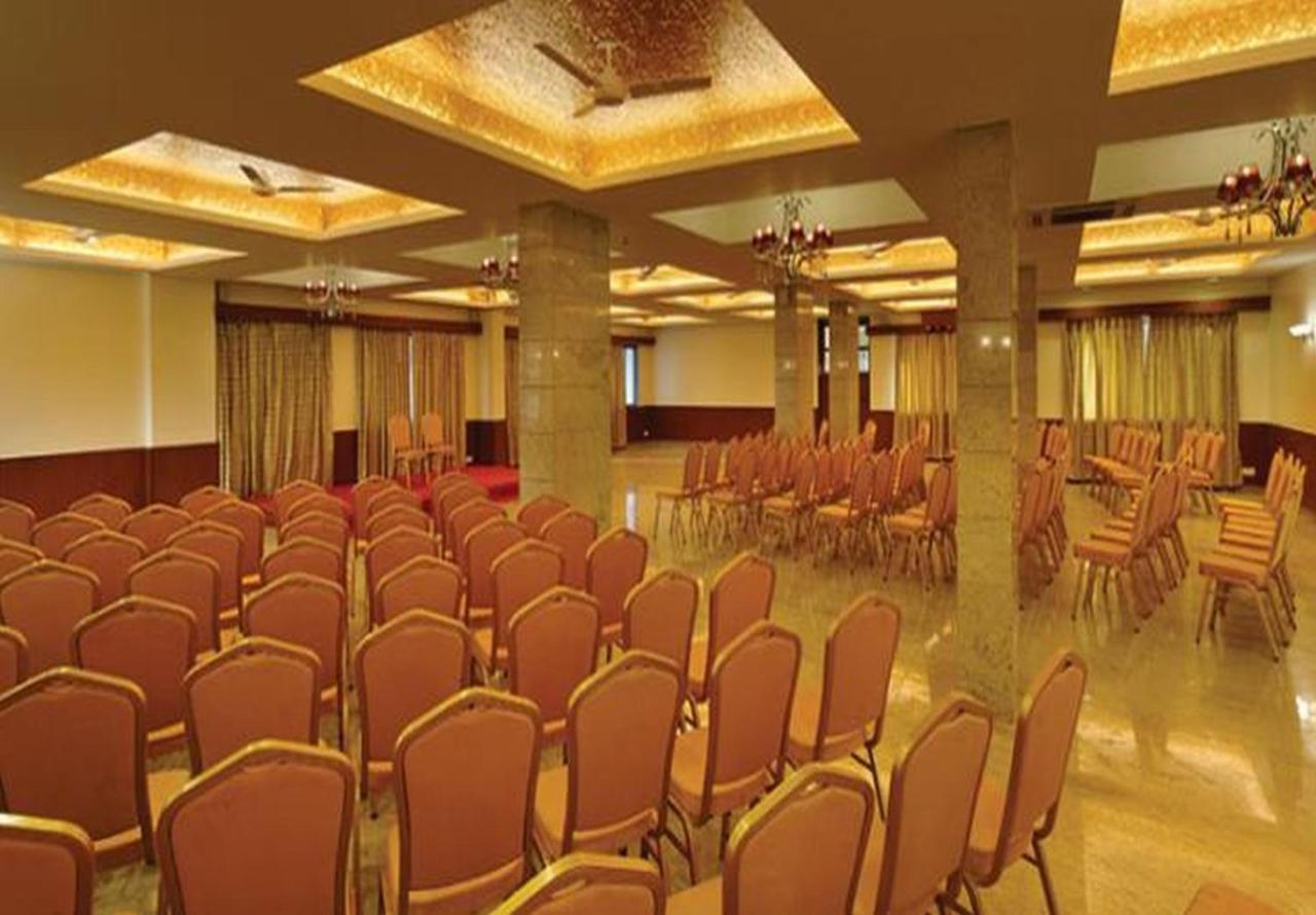 Deccan Pavilion Yerandwane Екстер'єр фото